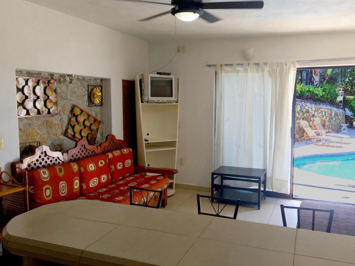 Villa Palmitas Acogedor Departamento Nivel Piscina Gigante Jardines อากาปุลโก ภายนอก รูปภาพ